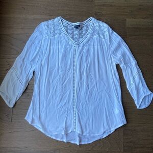 New Directions White Lace Accent Blouse-Size Large